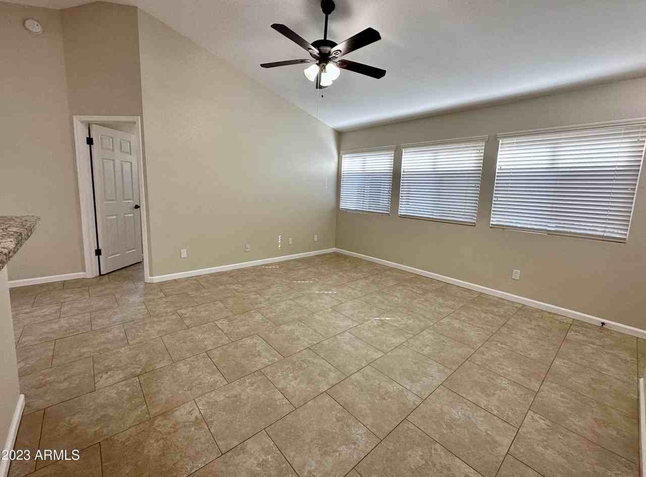3102 E Michigan Ave - Photo 5 of 15