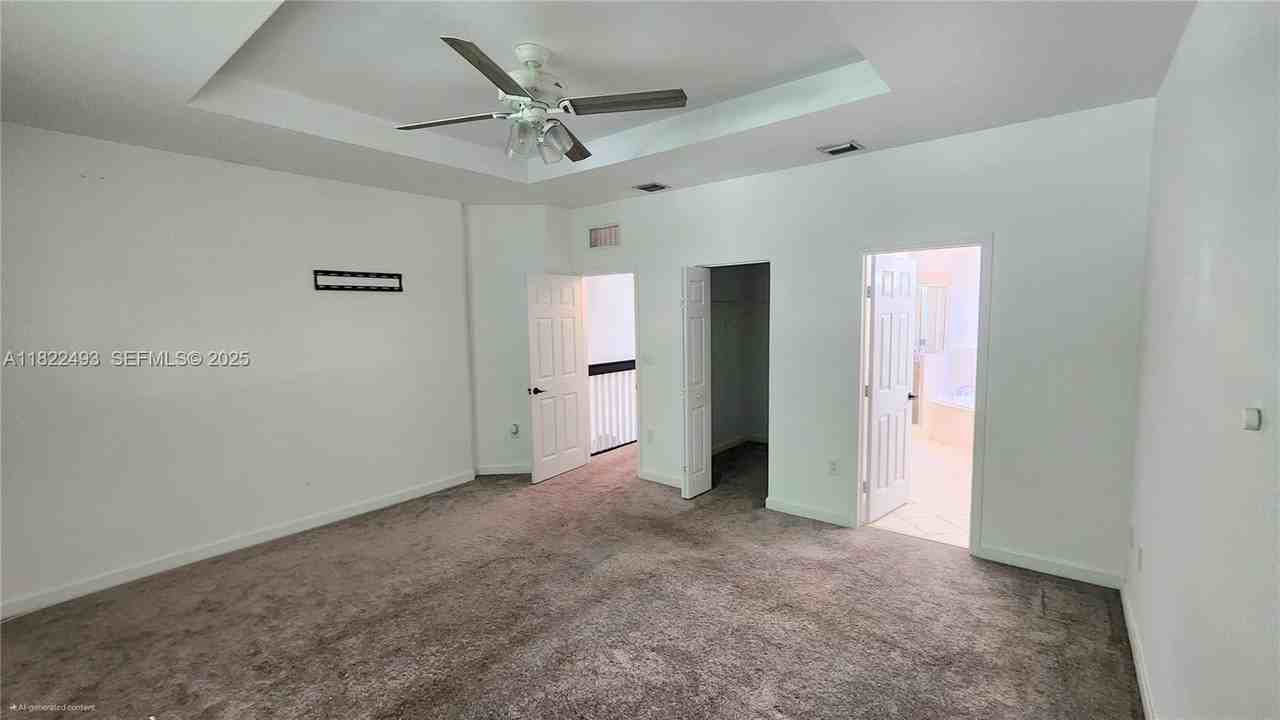 343 Northeast 36th Terrace - Photo 5 of 50