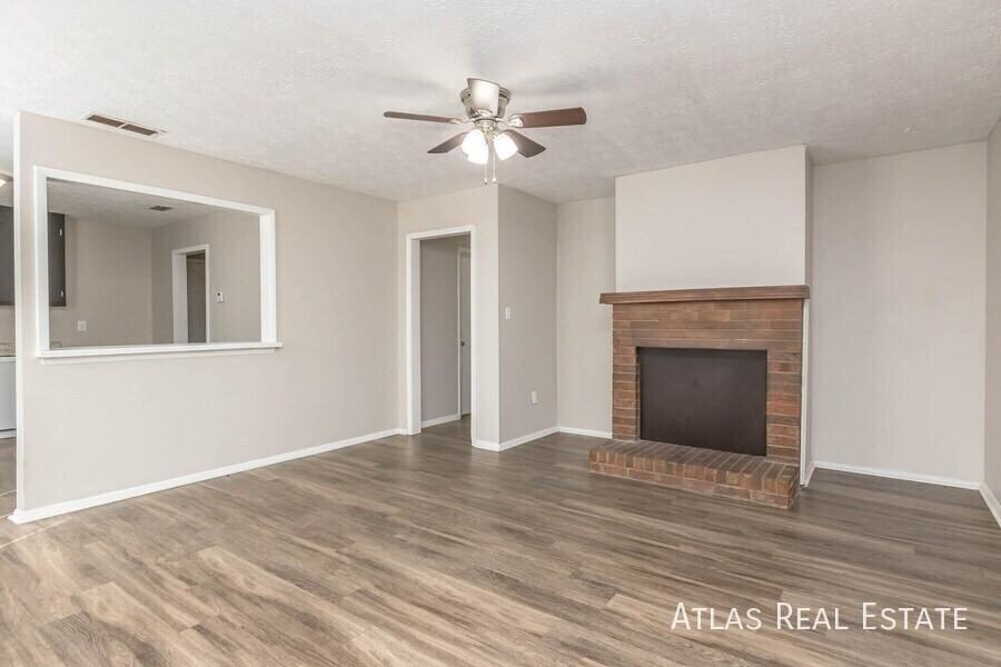 Hidden Pines - Photo 3 of 4