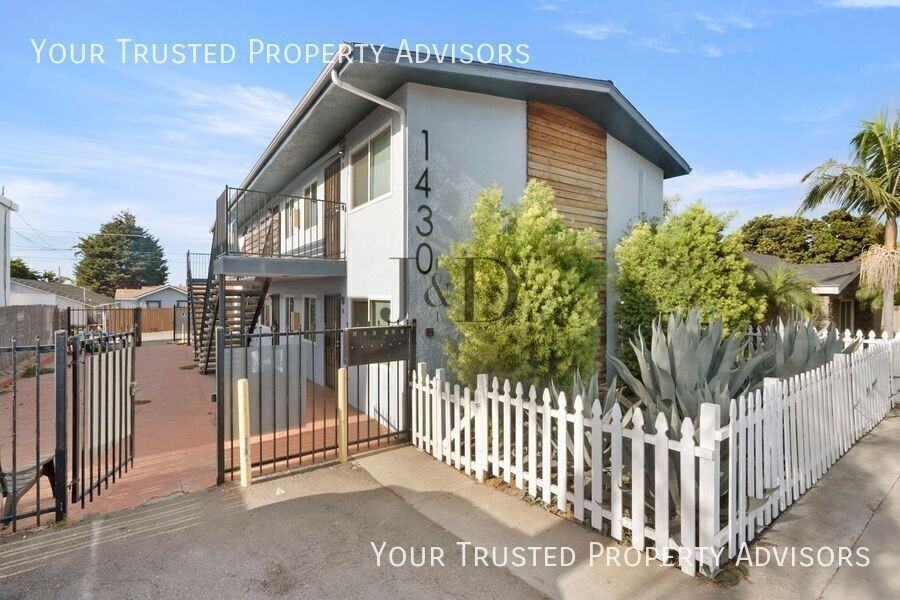 DUB1430 - Photo 3 of 4