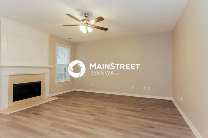 11937 Fox Glen Rd - Photo 4 of 16