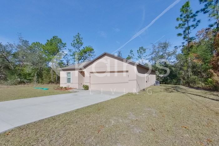 2799 W Sheila Dr - Photo 4 of 22