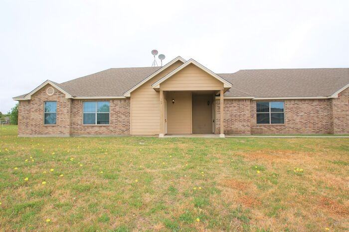 121 Lindas Creek Ln - Photo 5 of 20