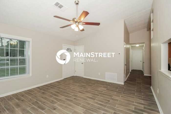 432 Wesley Park Dr - Photo 5 of 16