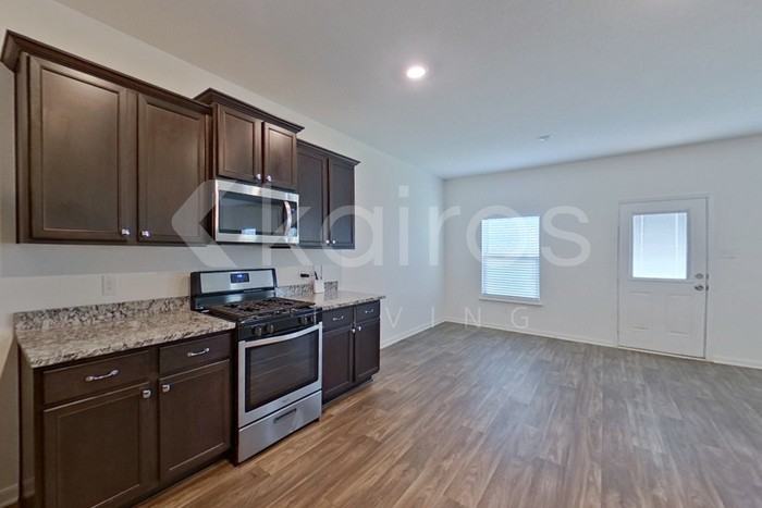 906 Shady Brk - Photo 7 of 25