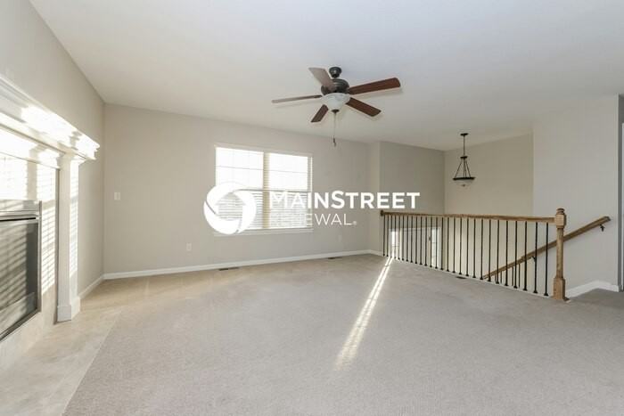 19120 Corbyn Ln - Photo 5 of 17