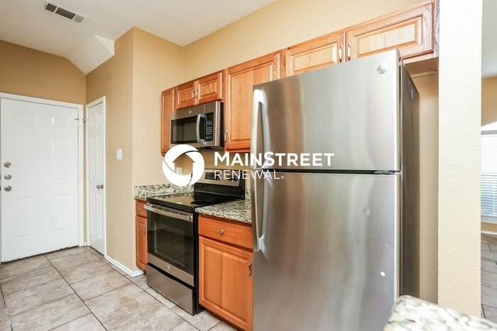 1512 Yellowbird Ct - Photo 6 of 17