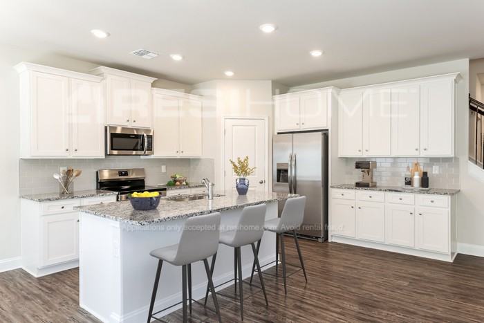 238 Turner Pointe Rd - Photo 4 of 17