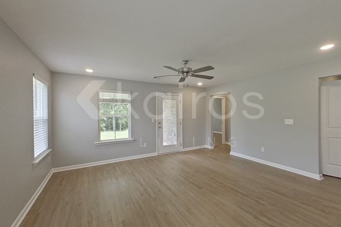 664 June St - Photo 2 of 20