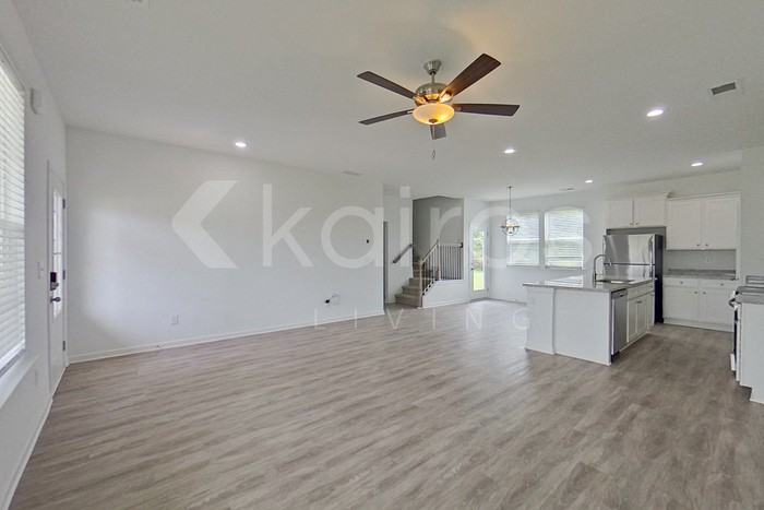 308 Silver Maple Ln - Photo 4 of 23