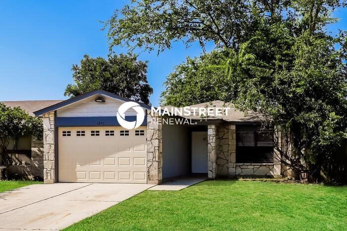 6846 Columbia Ridge Dr - Photo 3 of 16