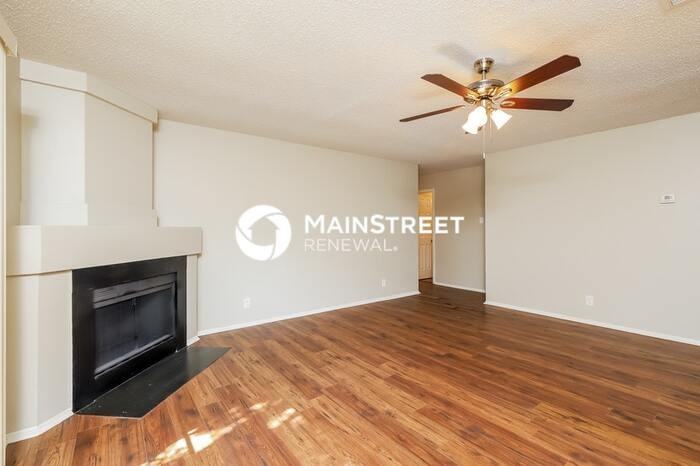 6846 Columbia Ridge Dr - Photo 5 of 16