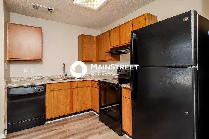 6846 Columbia Ridge Dr - Photo 7 of 16