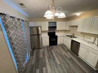 2112 Walnut Bluffs Ln - Photo 7 of 16