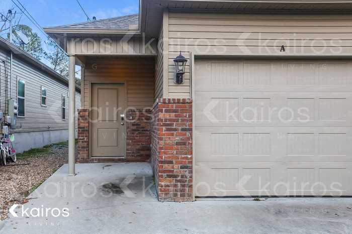 2201 Perry St #A - Photo 2 of 4