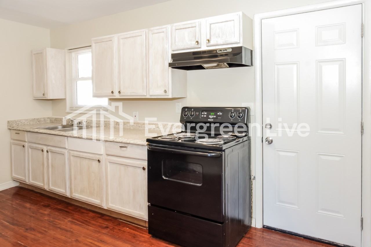 3525 Cayman Rd Sw - Photo 7 of 15