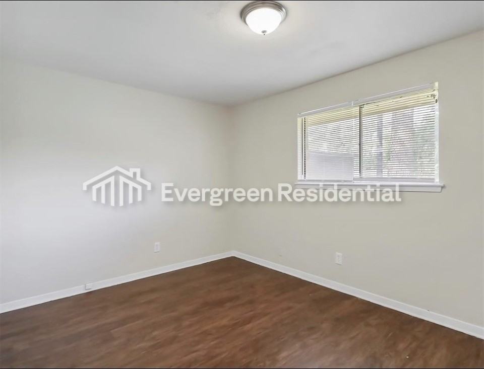 10343 Rebel Rd - Photo 7 of 11