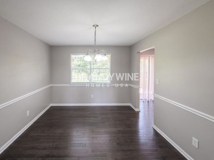 113 Eva Dr - Photo 4 of 24