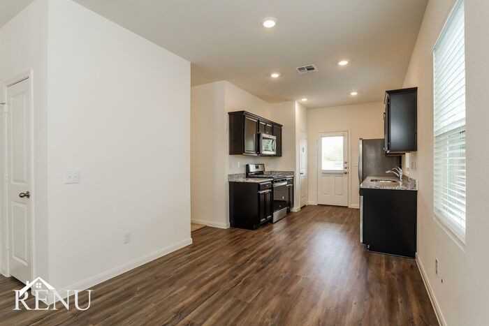 5042 Firefly Hls - Photo 6 of 25