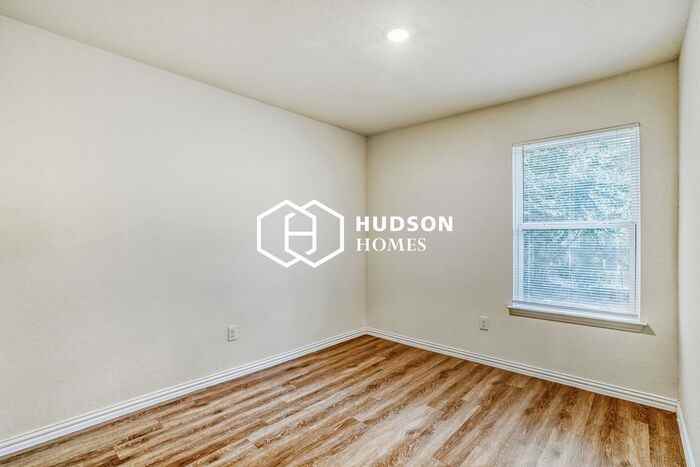 110 Plan St #A - Photo 7 of 14