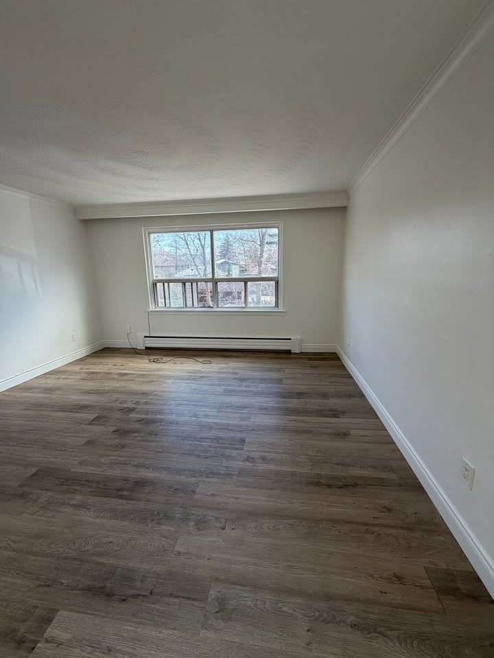 419 Pharmacy Ave - Photo 7 of 10