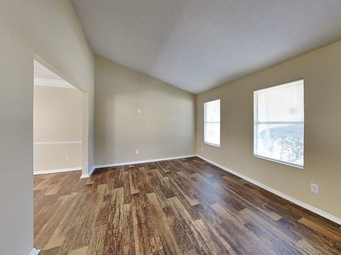 6365 Peppermill Ln - Photo 2 of 25