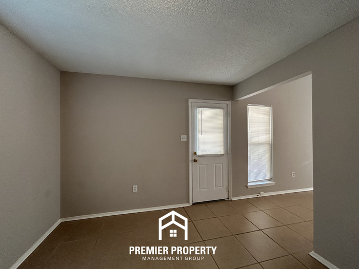 7080 Benji Ave - Photo 4 of 20