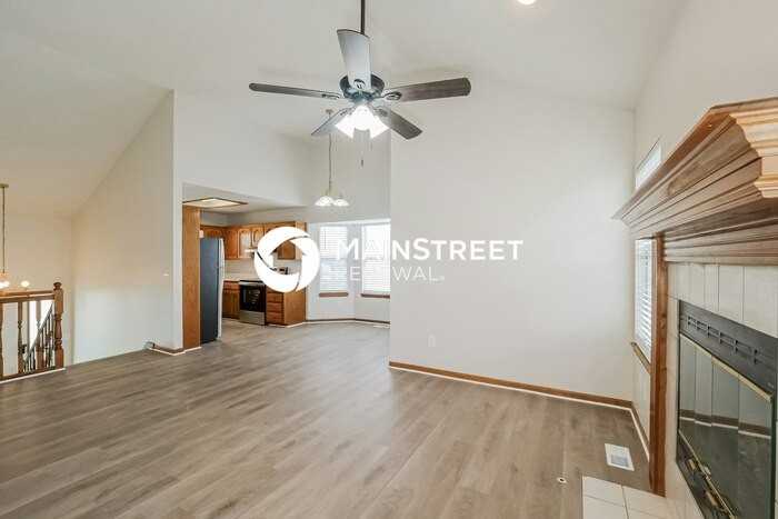 300 Copeland Dr - Photo 6 of 18