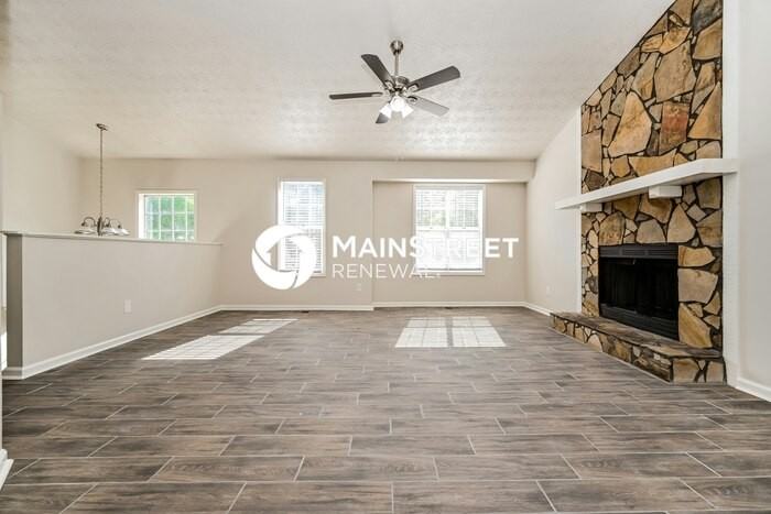 5910 Homestead Ct - Photo 2 of 18