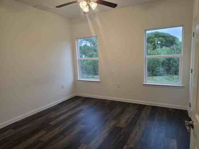 6311 White Oak Dr - Photo 6 of 15