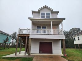 featured image of 6311 White Oak Dr
