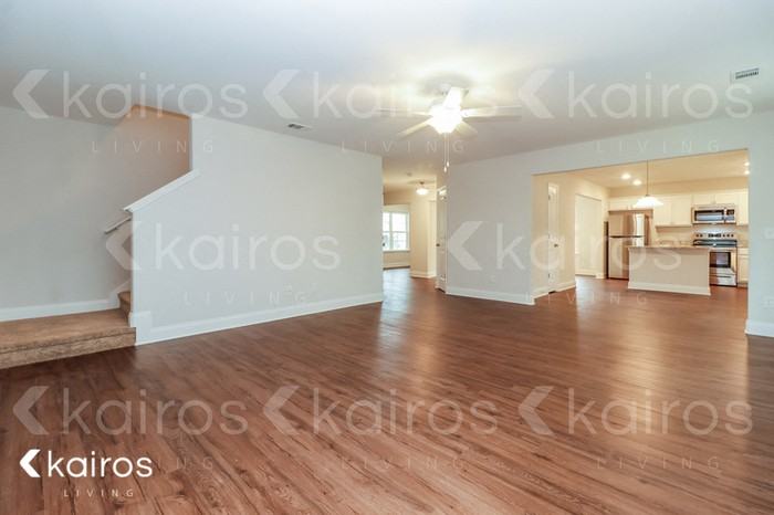 229 Western Red Cedar Dr - Photo 5 of 18