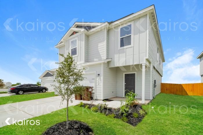 962 Shady Brk - Photo 2 of 17