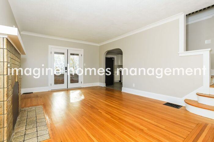 1321 Ryland Ave - Photo 4 of 22