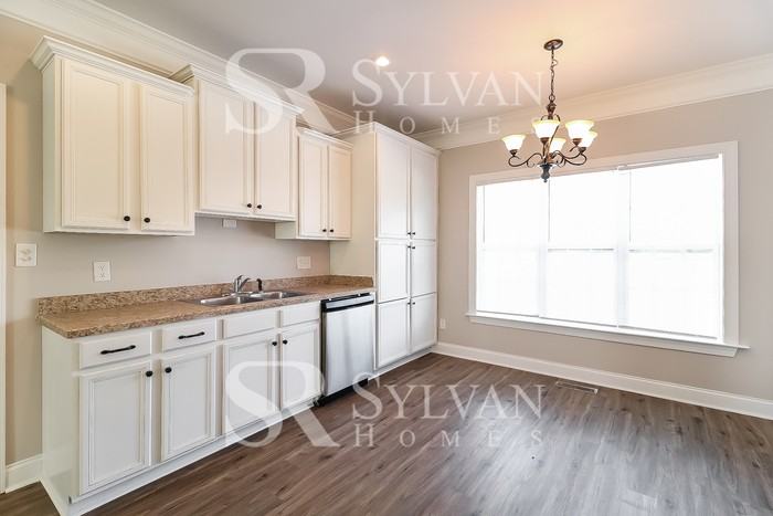 33 Himself Ct - Photo 5 of 16