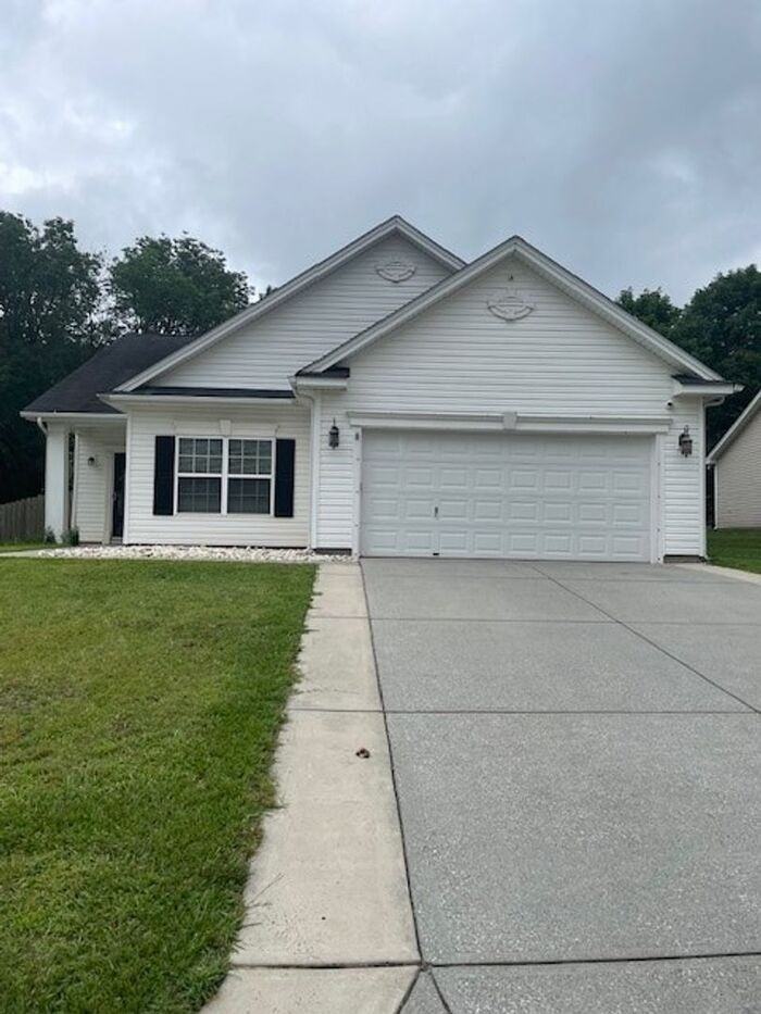 772 Ivy Trail Way - Photo 3 of 13