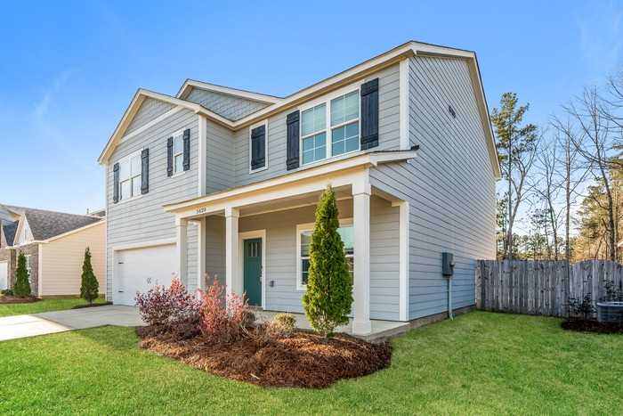 5736 Timber Leaf Loop - Photo 2 of 15