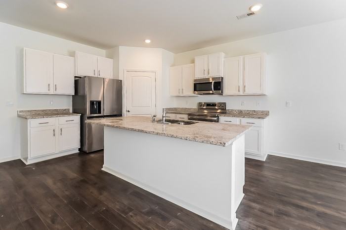 5736 Timber Leaf Loop - Photo 4 of 15