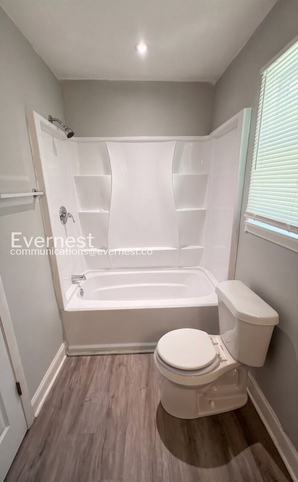 742 Winter Ln - Photo 7 of 20