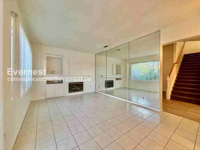 27620 Parkside Dr - Photo 5 of 36