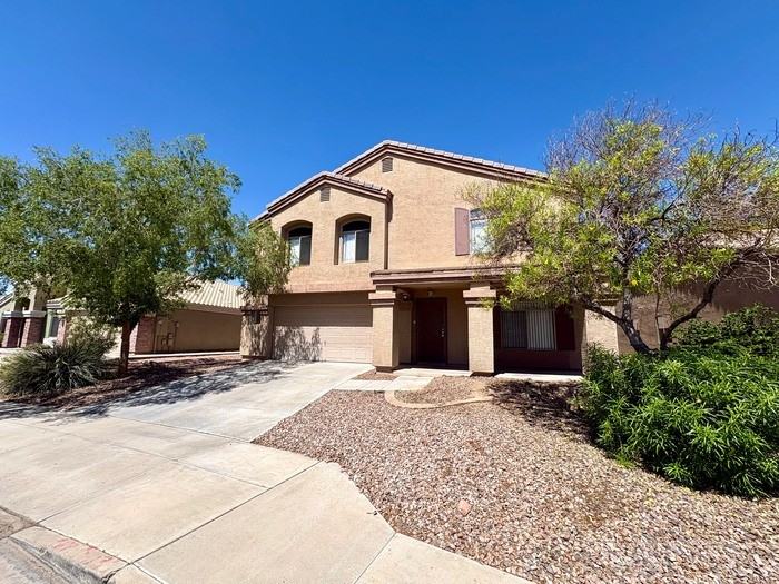 10606 W Zak Rd - Photo 2 of 35