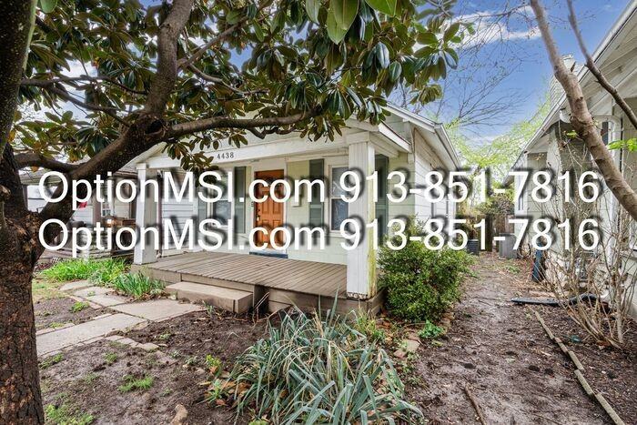 4438 Genessee St - Photo 2 of 34