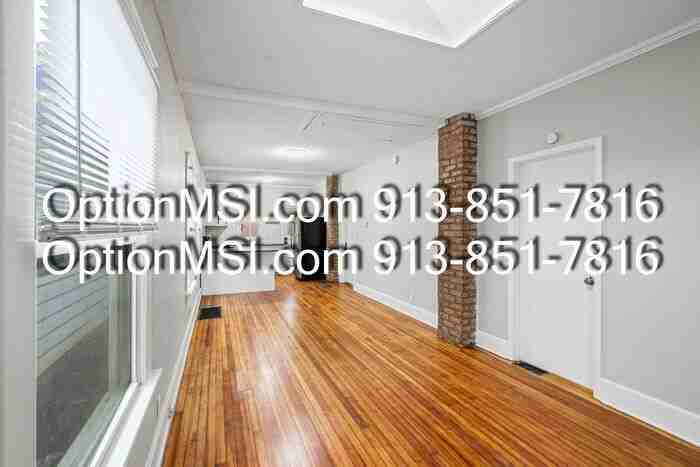 4438 Genessee St - Photo 4 of 34