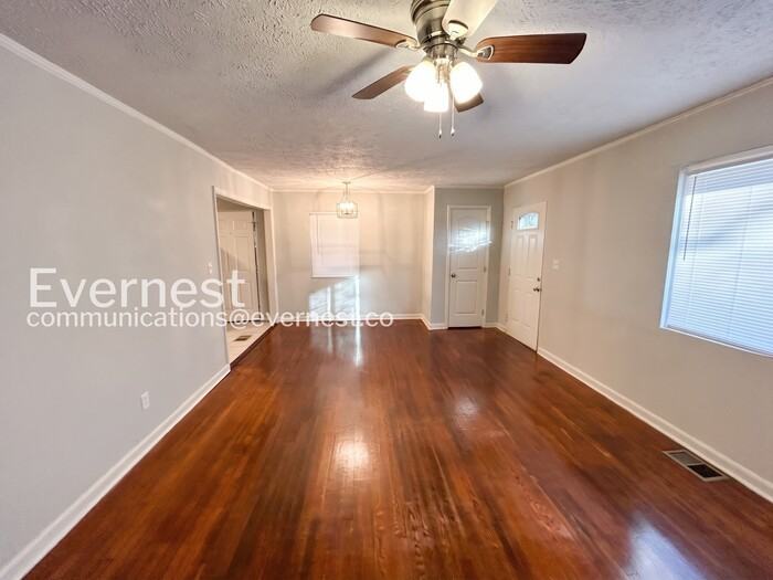 76 Schell Rd Se - Photo 5 of 20