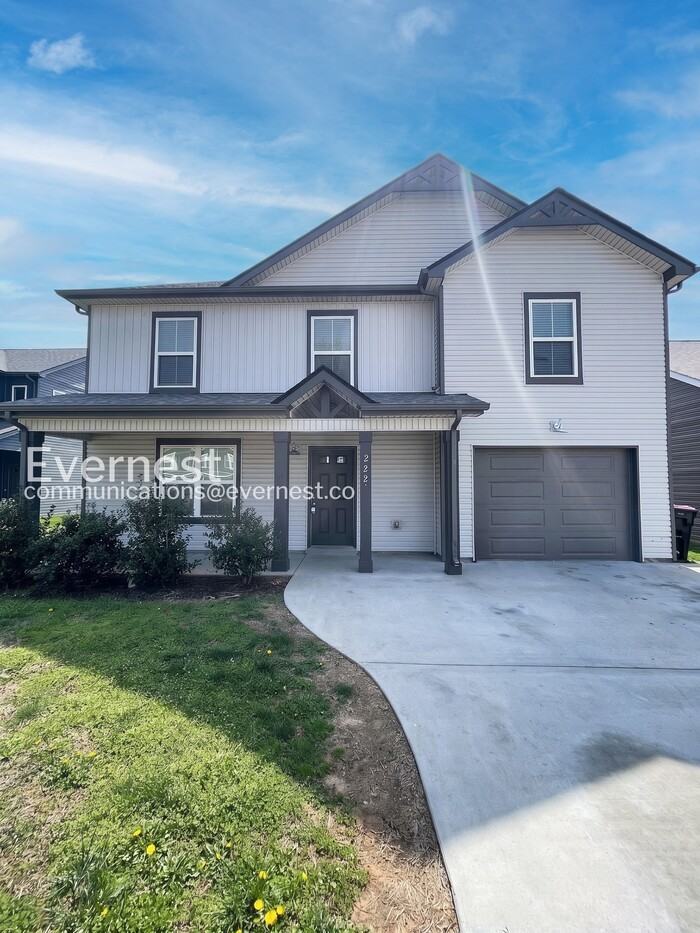 222 Notgrass Rd - Photo 2 of 31