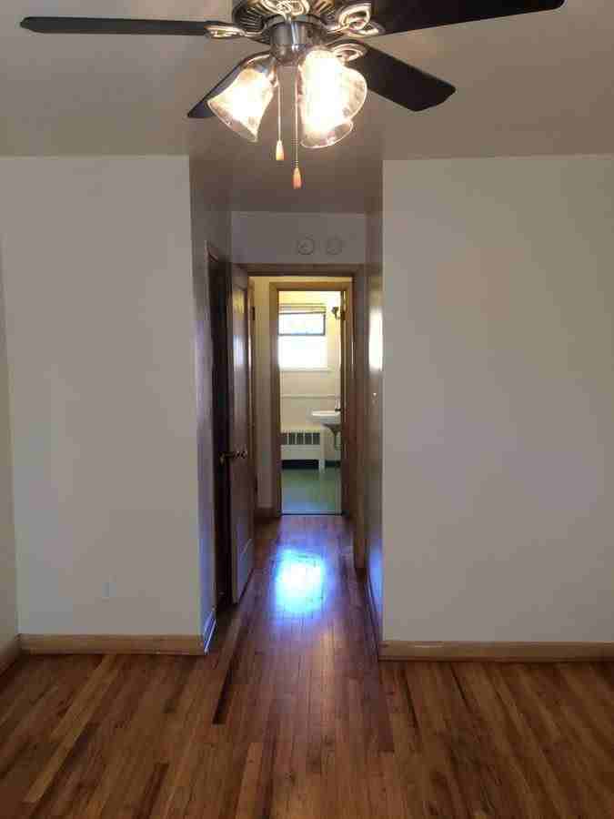 3318 Sw 11th Ave #3 - Photo 4 of 9