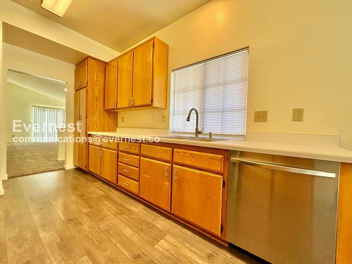 27305 Uppercrest Ct - Photo 7 of 27