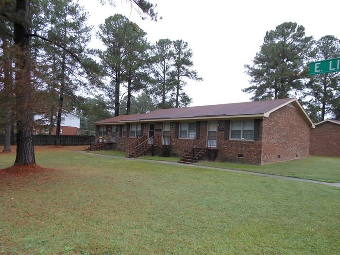 1109 E Littleton Rd #1109