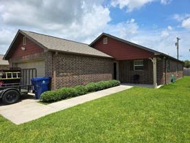 2418 14th Ave N - Photo 1 of 1