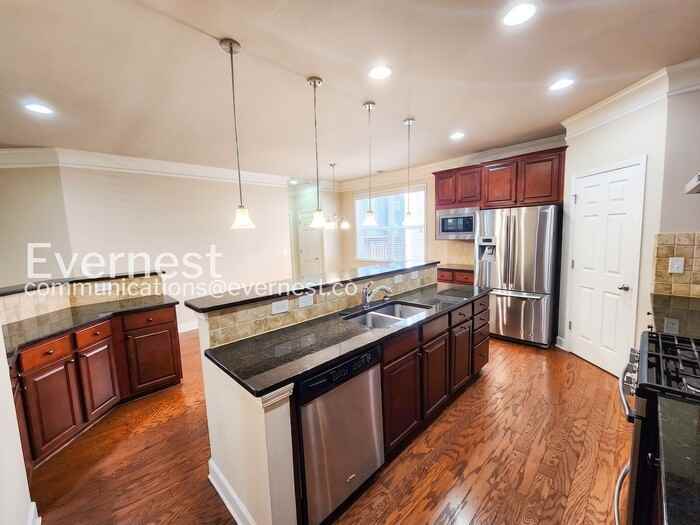 1656 Danbury Parc Pl Ne - Photo 3 of 37